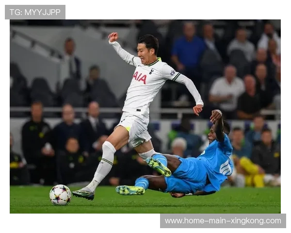 孙兴慜底线回敲制造绝佳机会，热刺边路碾压对手